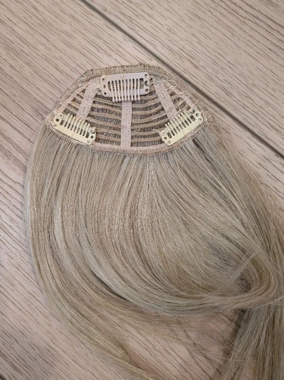 Halocouture Extensions 100% Human Hair 22